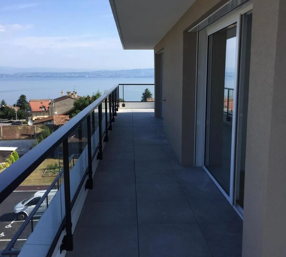 Splendid 3-Room Apartment With Panoramic View Neuvecelle 0*,  Frankrig